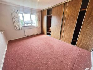 Bedroom 1- click for photo gallery